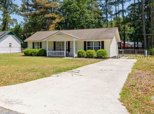 3 Burlington Cir, Beaufort, SC 29906