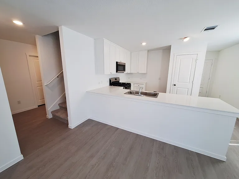 518 Firedance Ct — Photo 7