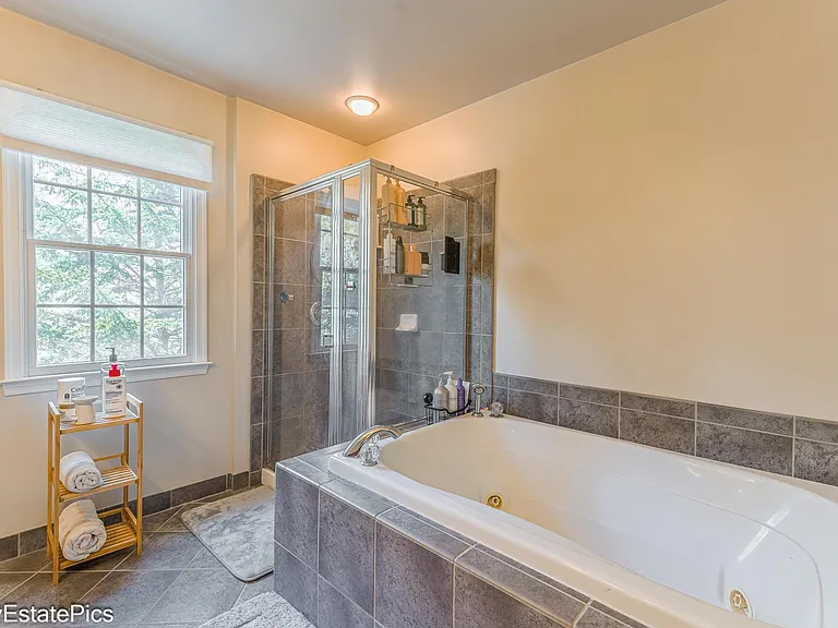 26168 Fieldstone Dr #100 — Photo 38