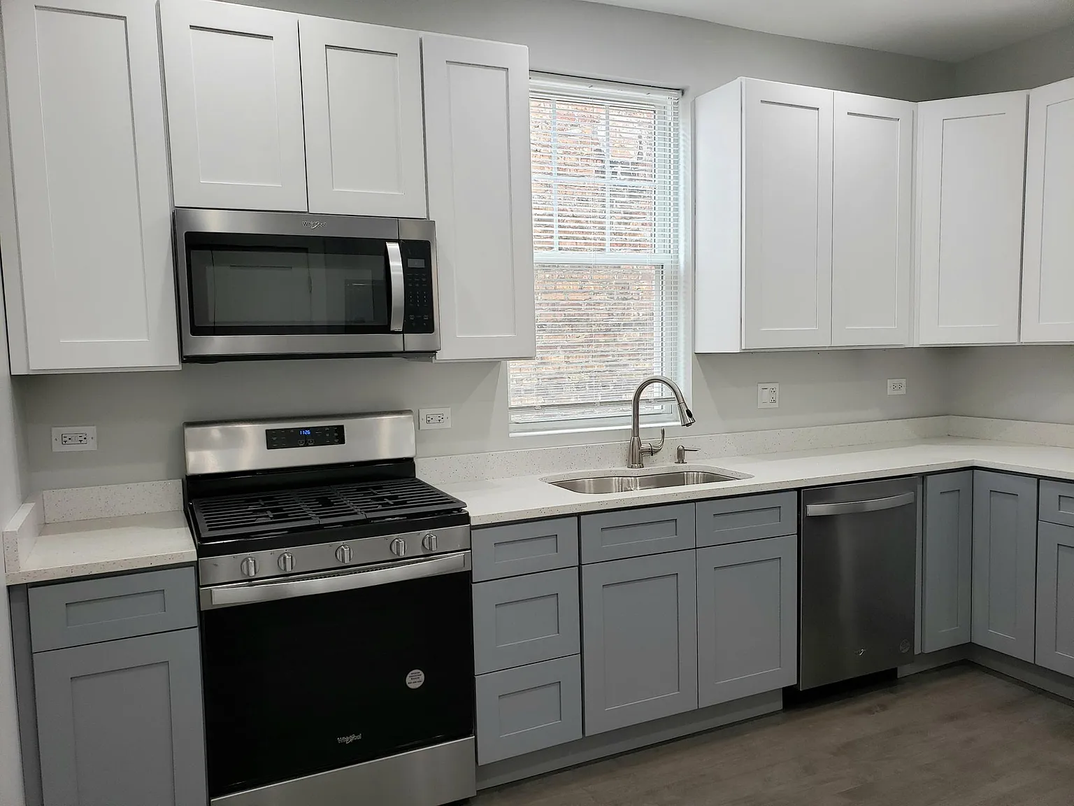 3 bed, 1400 sqft, $2,600 — Photo 1