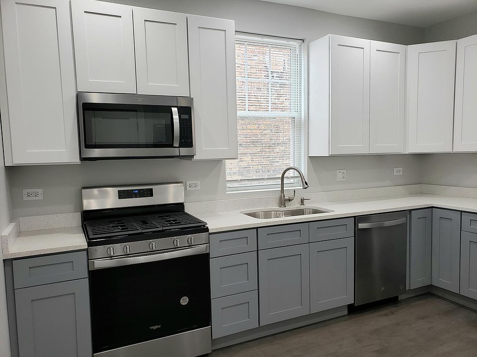 1st image of 4135 N Francisco Ave #2