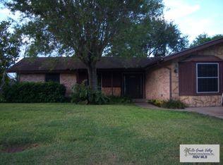 65 Sunburst Ln, Brownsville, TX 78520