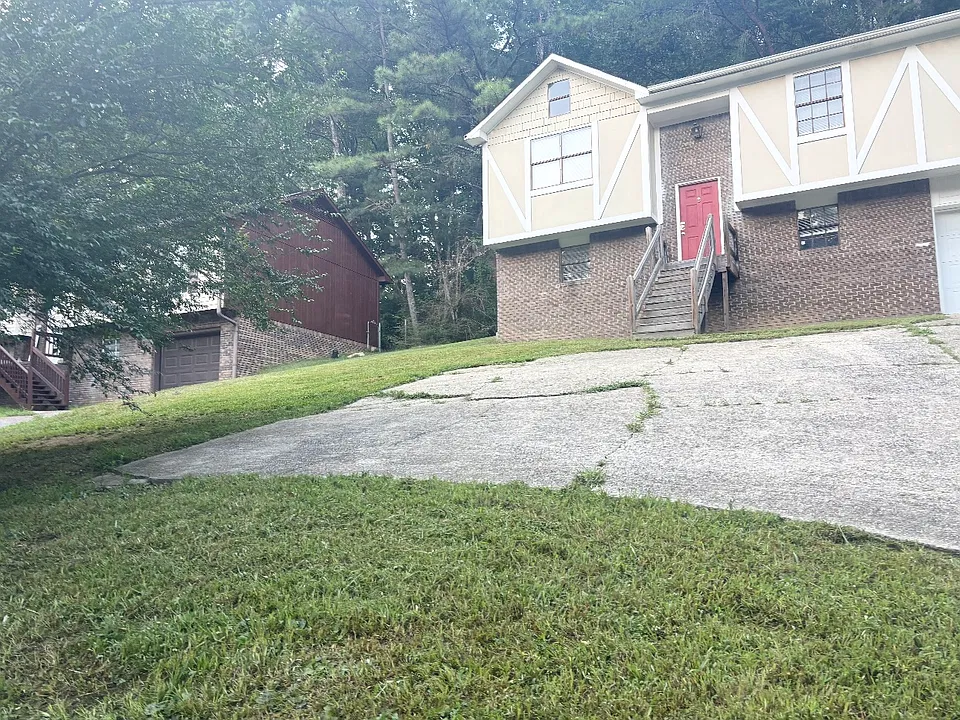 5850 Dug Hollow Rd