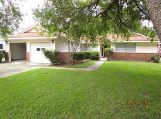 1710 W 11th St #0, Freeport, TX 77541