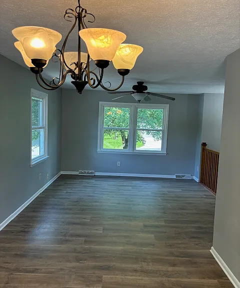 7 Village Park Dr — Photo 14