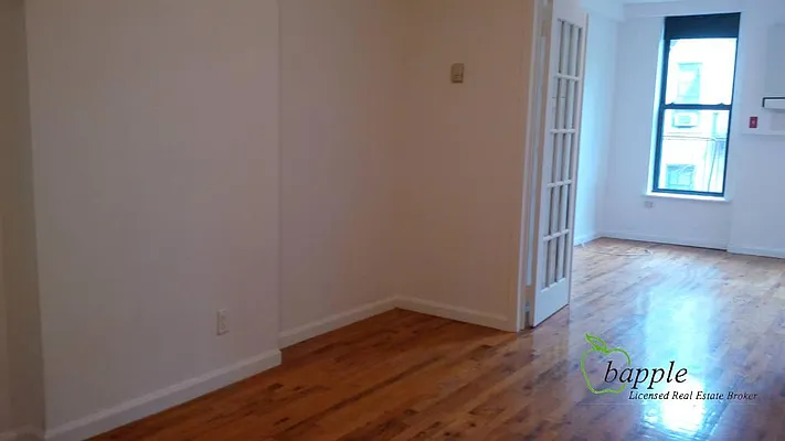 Rented by Bapple | media 10