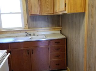 314 E College St #2, Carbondale, IL 62901