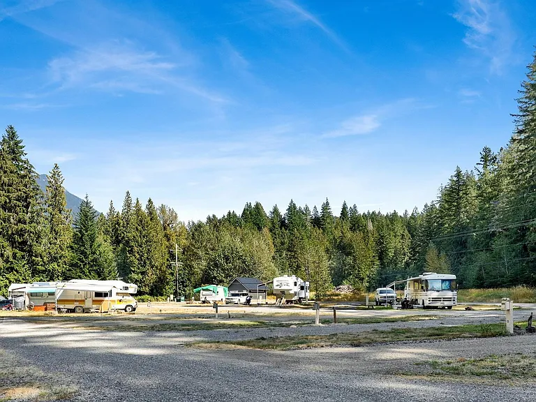 10443 Mount Baker Hwy #6 — Photo 8
