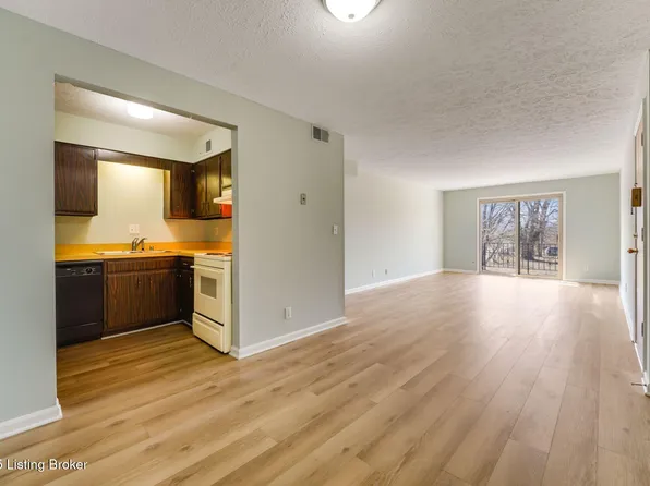 4028 Poplar Level Rd APT 11, Louisville, KY 40213