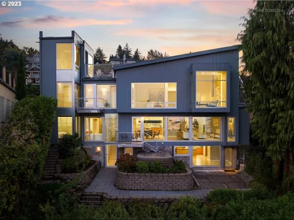 2805 NW Westover Rd, Portland, OR 97210