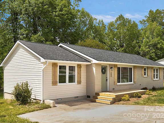 3rd image of 145 Burton Hills Cir