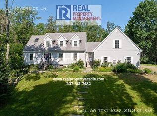 85 Riverside Ln, Ellsworth, ME 04605
