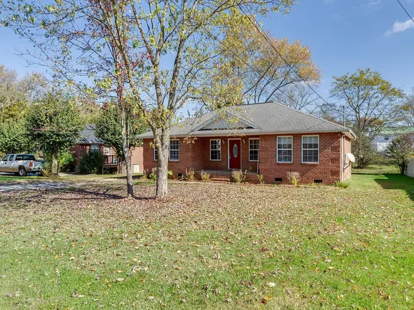 104 Tyree Springs Rd, White House, TN 37188