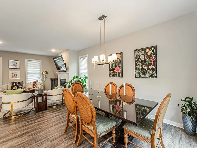 421 Pagebrook Dr — Photo 55