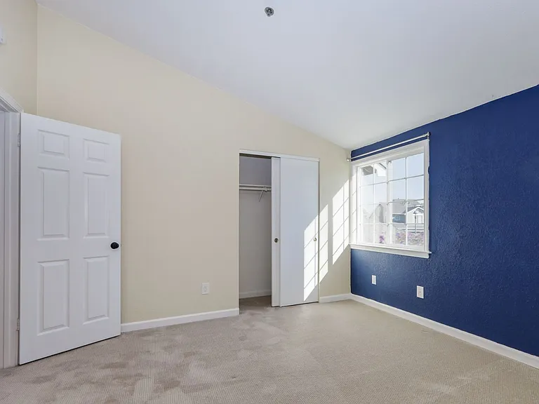 216 Greenview Dr — Photo 27