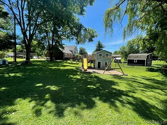 5th image of 2000 Fairway Drive