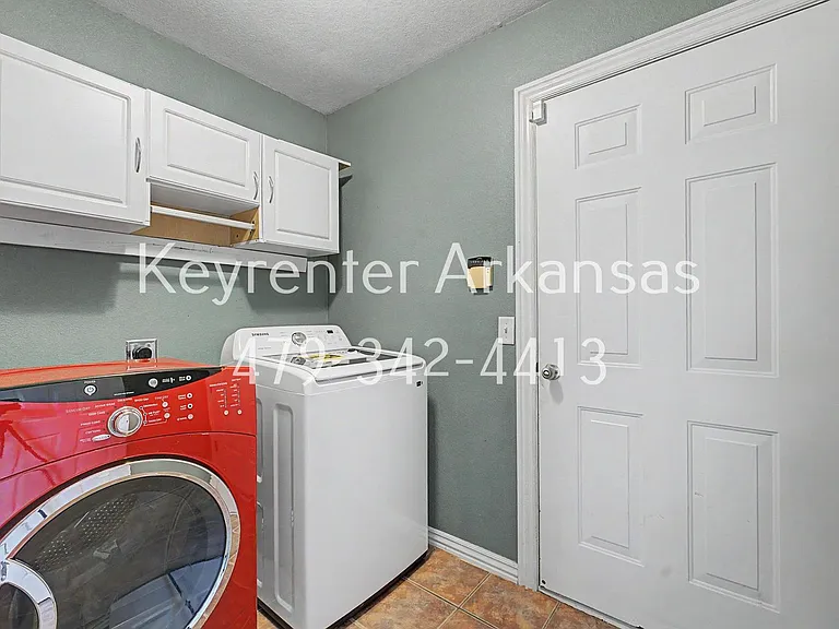 3705 SW Hansom Loop — Photo 7