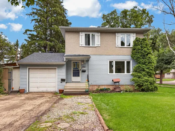 10101 105th St, Fort Saskatchewan, AB T8L 2G5