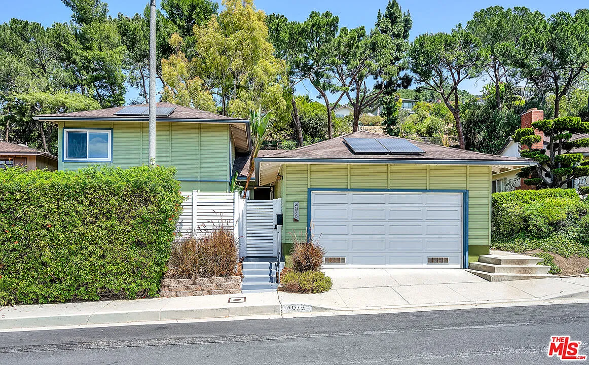 4 bed, 3.0 bath, 2362 sqft, $6,500 — Photo 1