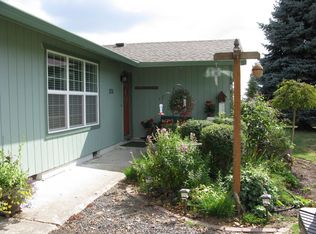 1215 S Mason St, Carlton, OR 97111
