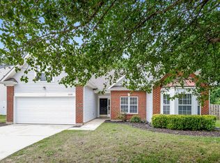 16320 Greybriar Forest Ln, Charlotte, NC 28278