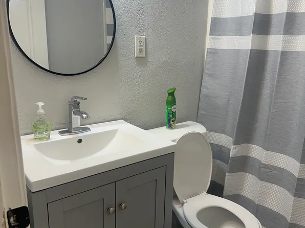 (undisclosed Address), North Highlands, CA 95660