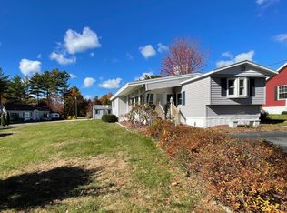 River Pines, Nashua, NH 03062