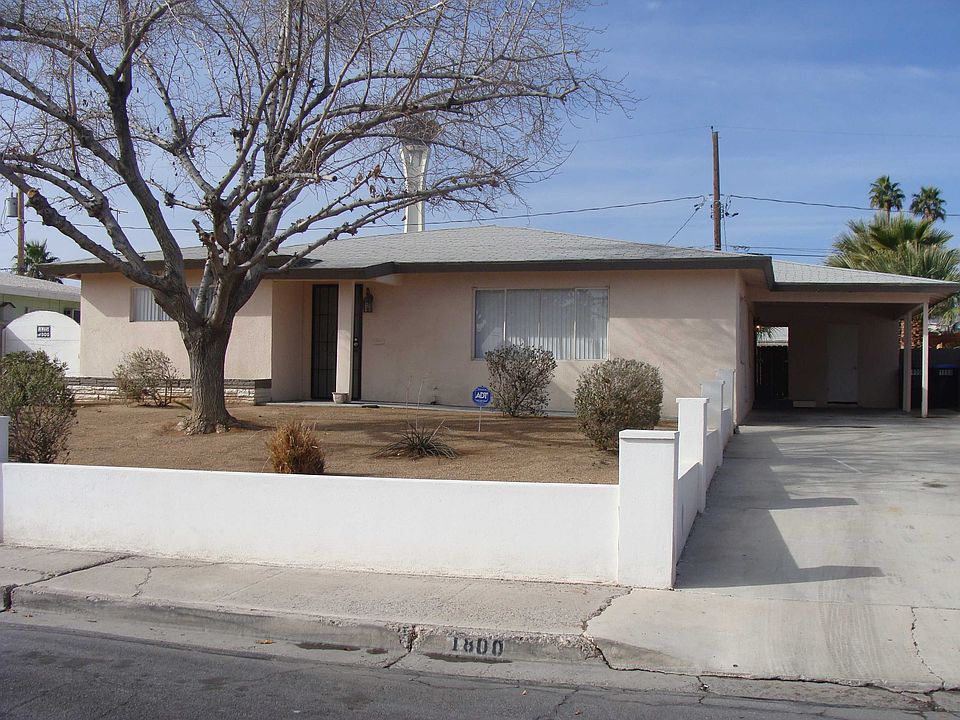 1st image of 1800 8th Pl