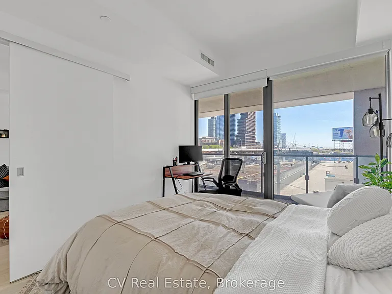 12 Bonnycastle St #311 — Photo 8
