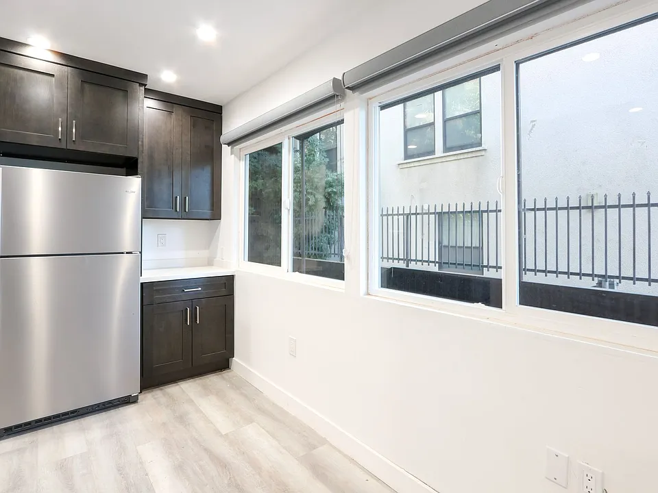 410 Lucas Avenue Apartments