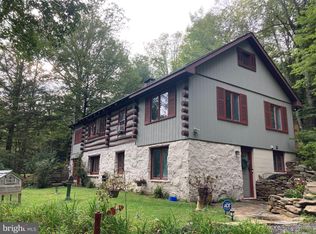 205 S Water St, Pine Grove Mills, PA 16868