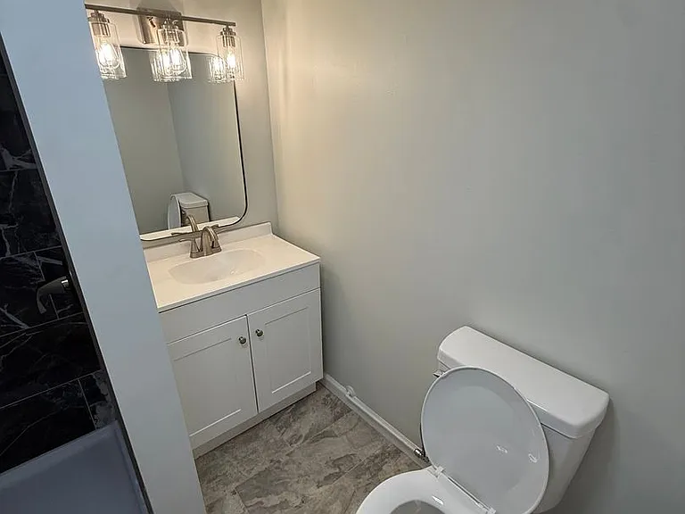 645 Westview Ave — Photo 12
