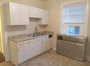 3853 N Sawyer Ave APT 1, Chicago, IL 60618