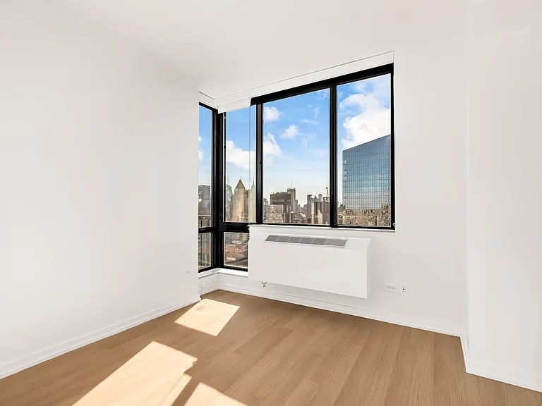 75 W End Ave #P39D — Photo 4