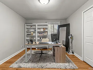 520 Byron St — Photo 27