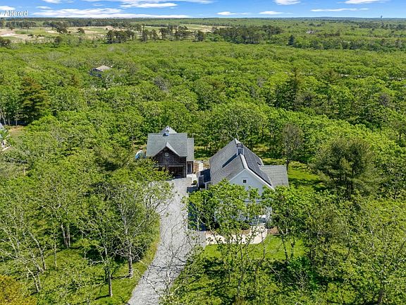 2nd image of 25 Bold Meadow Rd