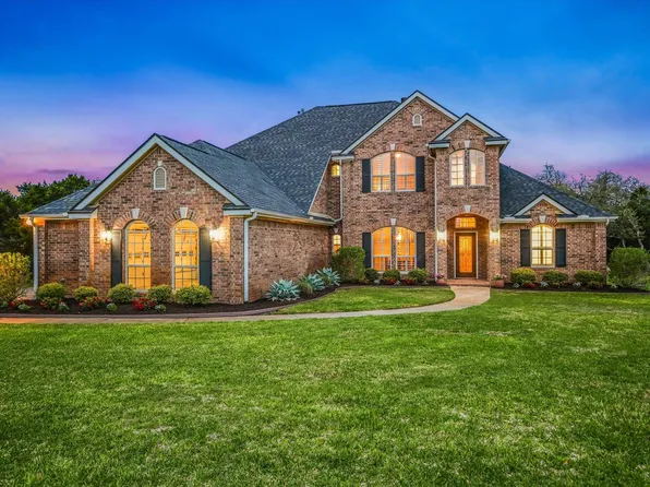 504 Saddlehorn Dr, Dripping Springs, TX 78620