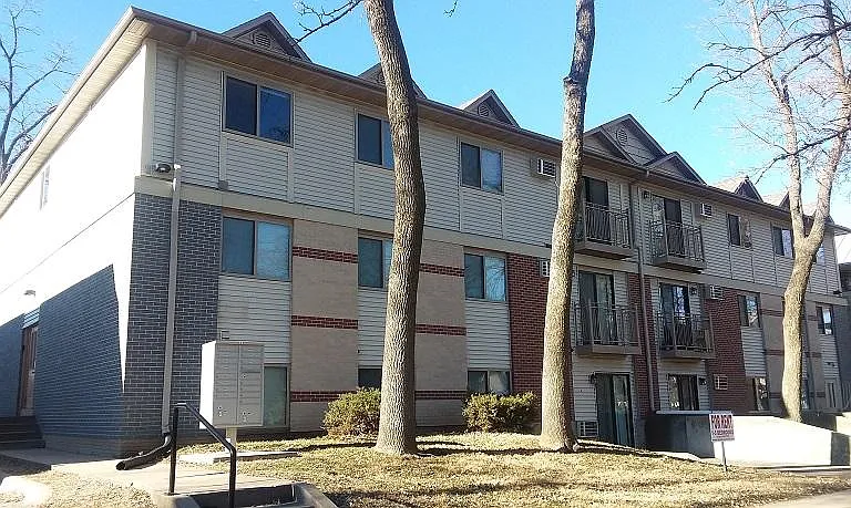 511 S Johnson St #10 — Photo 1