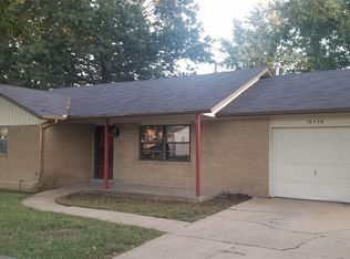 16538 E 2nd St S, Tulsa, OK 74108