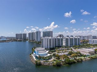 3370 NE 190th St APT 1815, Miami, FL 33180