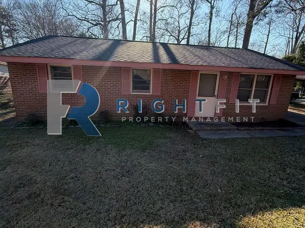 4768 Wellborn Dr, Columbus, GA 31907