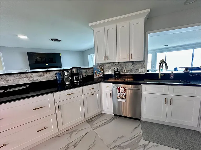 12000 W Bayshore Dr — Photo 15