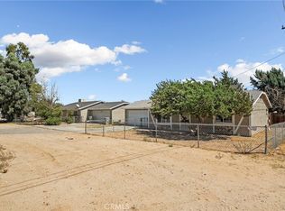 9891 3rd Ave, Hesperia, CA 92345