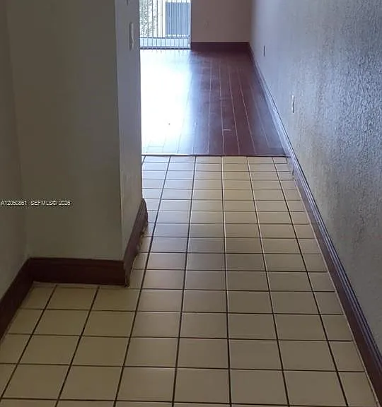 8215 Lake Dr #505 — Photo 3