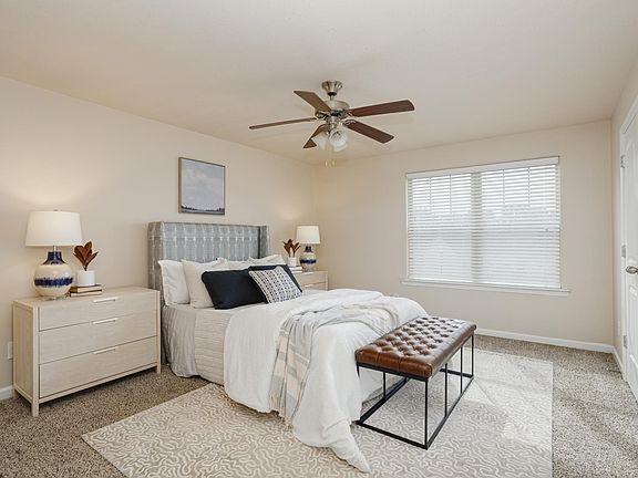 4th image of 1271 Shire Dr #1271