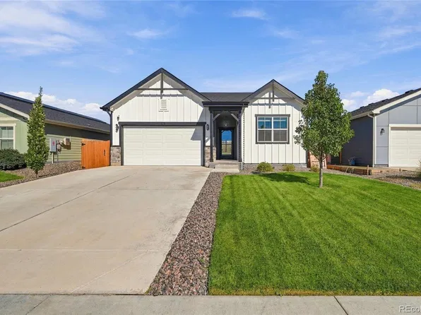 505 Bobcat Court, Wiggins, CO 80654