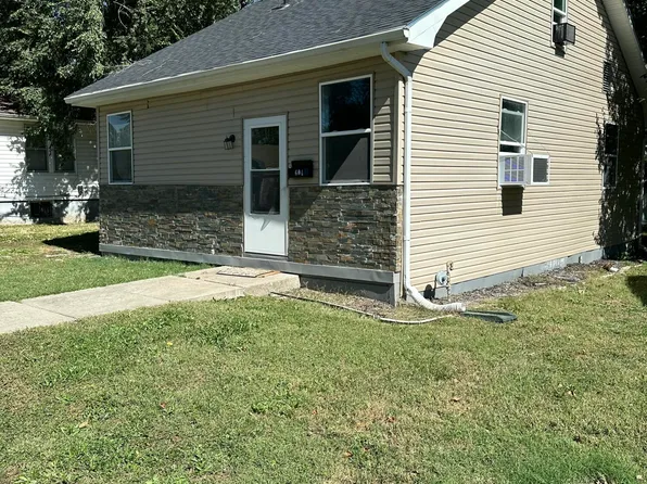 604 Hamner Ave, Marshall, MO 65340