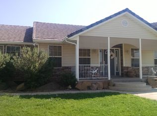 243 E Vista Ave, Leeds, UT 84746