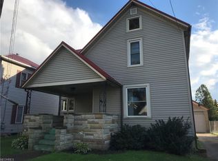 128 4th St NE, Strasburg, OH