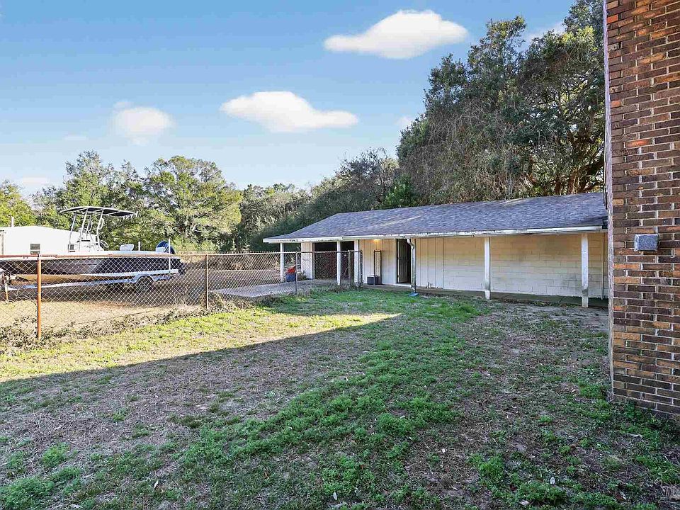 5687 Nicholas Ln, Pensacola, FL 32526 | Zillow